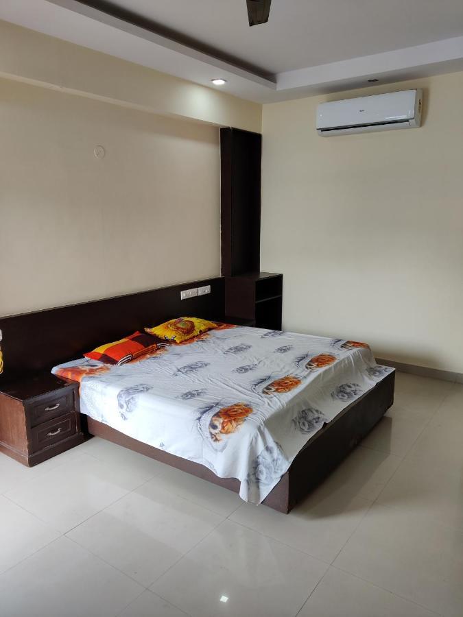 Hotel Fernandes Complex Bengaluru Zewnętrze zdjęcie